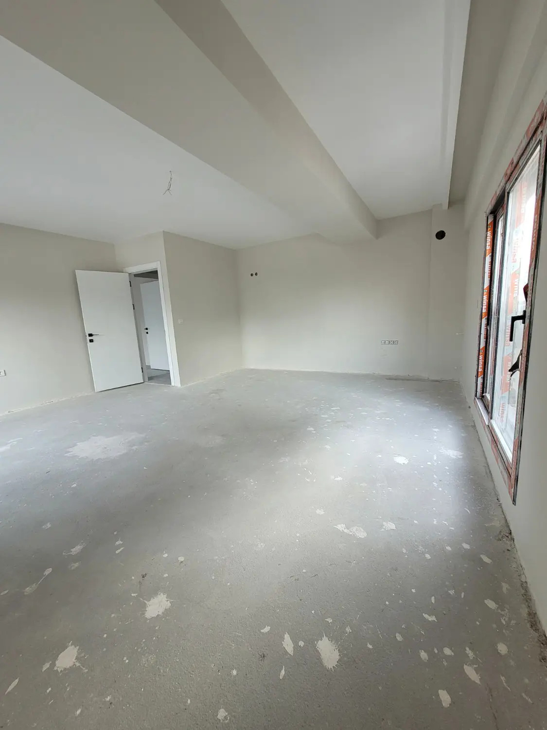 CANLI YAŞAMIN MERKEZİ BAYRAKLI MANSUROĞLU'NDA SATILIK 3+1 DAİRE