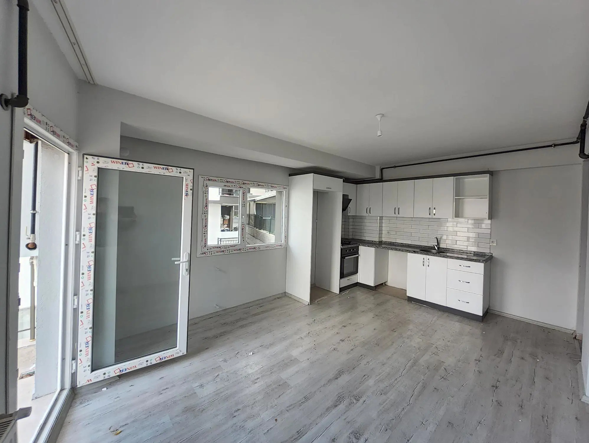 ULUCAK 9 EYLÜL MAHALLESİNDE ARA KAT MASRAFSIZ 2+1 SATILIK DAİRE