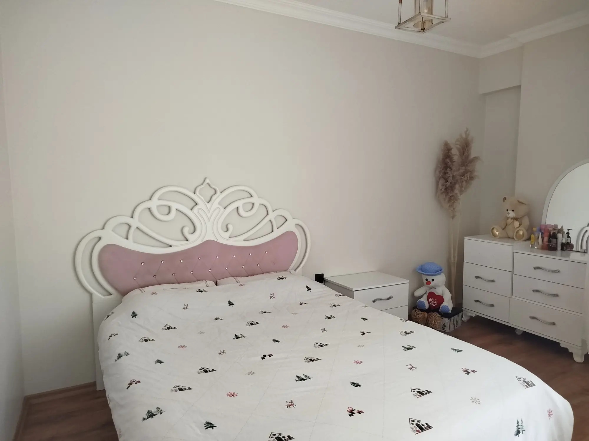 MENEMEN'DE HASTANEYE YAKIN, BAHÇELI 2+1 DAIRE