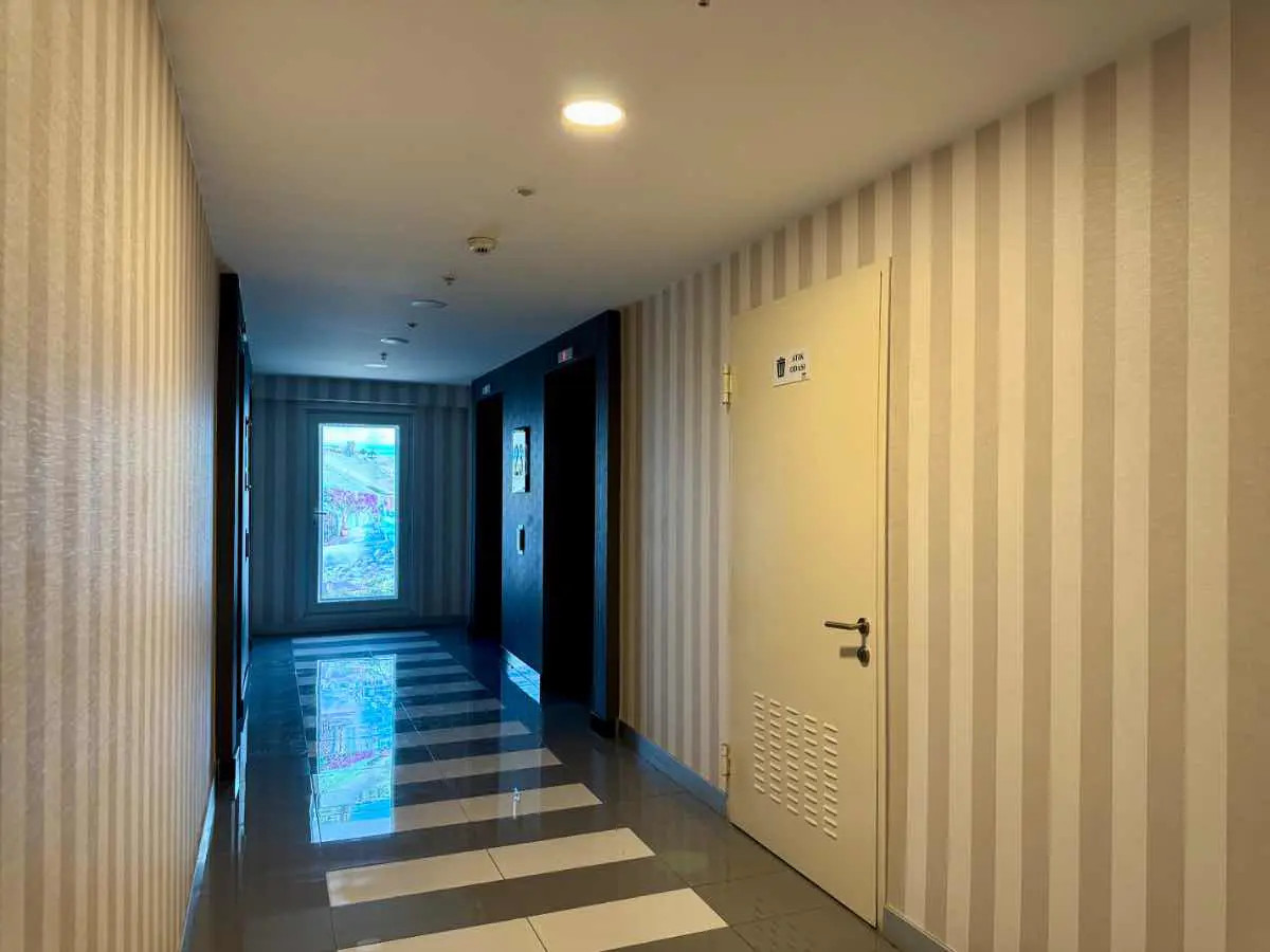 BORNOVA DAP YAPI KÖRFZ MANZARALI 1+1 KIRALIK DAIRE